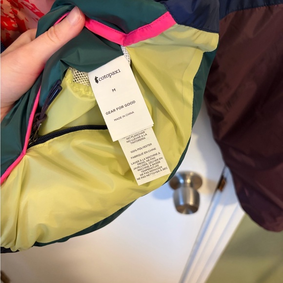 Cotopaxi x Teva Hooded Jacket - Picture 6 of 7